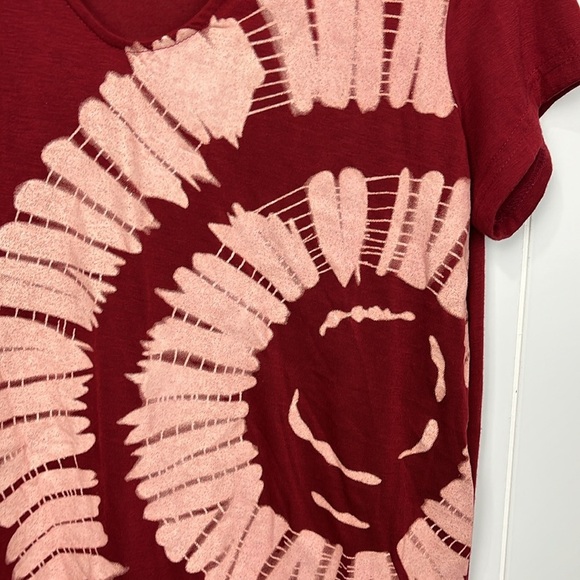 Miss Look Womens Tee Dress S Burgundy Pink Tie Dye Vneck Short Sleeves Graphics - Picture 5 of 12